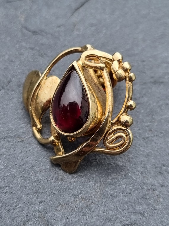 Vintage 9ct Gold Garnet Earrings - image 4