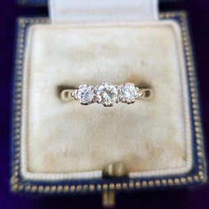 Anillo vintage de trilogía de diamantes de 0,35 ct en oro de 18 ct