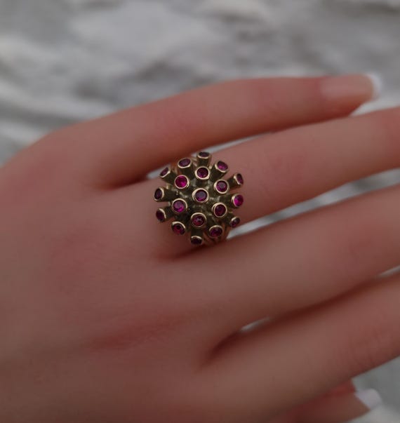 Vintage Sputnik Ruby 9ct Gold Ring - image 8