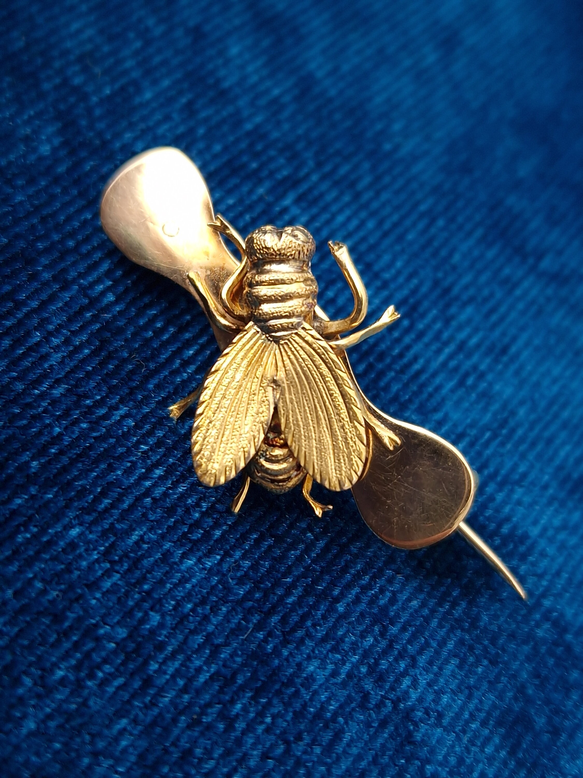 Antique Victorian Bee Brooch 9ct Gold Etsy Australia