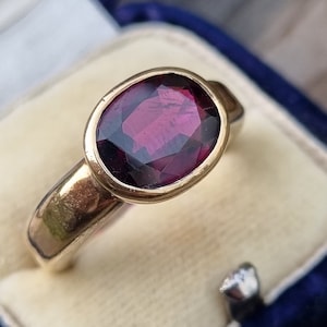 Vintage Garnet 9ct Gold Sterling Silver Ring