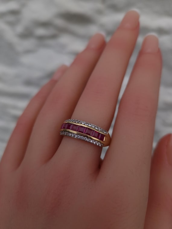Ruby & Topaz Ring 9ct Gold - image 3