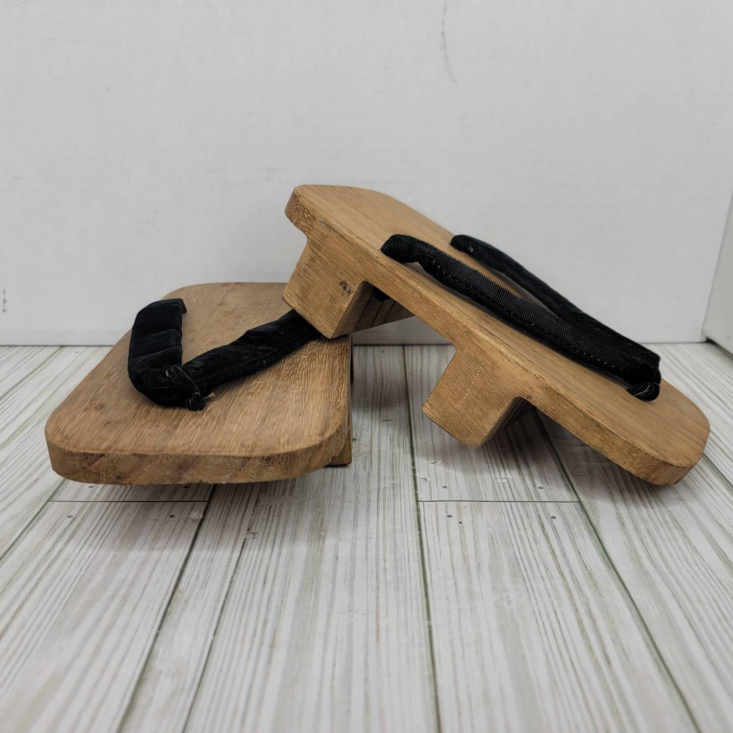 japanese wooden geta