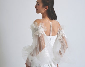 Detachable Lace Wedding Sleeves: Elegant Bridal Puffy Sleeves