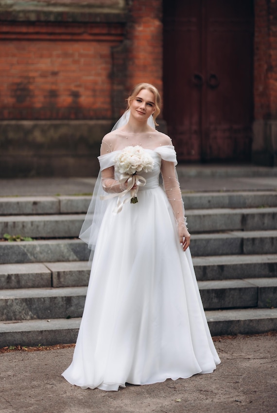 A-line Organza Wedding Dress  Corset, Removable Sleeves, Pearl Bodysuit -  Etsy