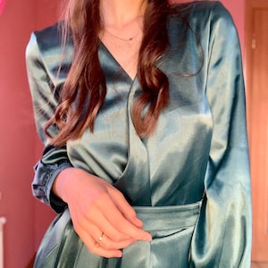 Hochzeitsgast Overall Satin Braut Overall lange Ärmel Graduierung Geburtstag Outfit plus Größe weißer Overall für Hochzeit JB Kleid