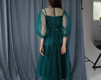 Emerald Green  Midi Dress with Elegant Puffy Sleeves - Ideal for Weddings, Evenings, and Special Occasions  Plus Size JB dresses