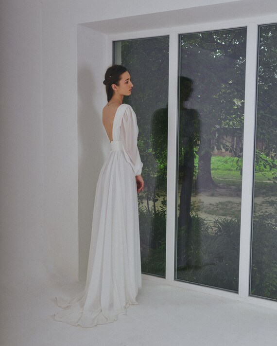 Chiffon Boho Wedding Dress: Square Neckline, Long Sleeves, Open Back  ,elegant Train