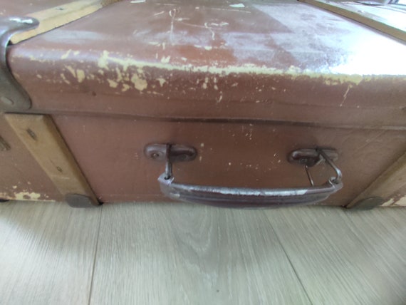 Small Vintage Suitcase, Retro Suitcase, Old Lugga… - image 4
