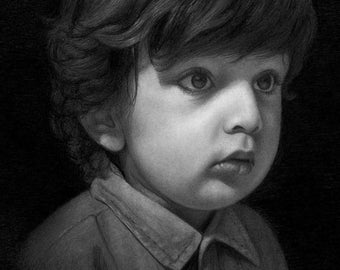 Hand-Drawn Pencil Portrait: Custom Charcoal Drawing from Photo