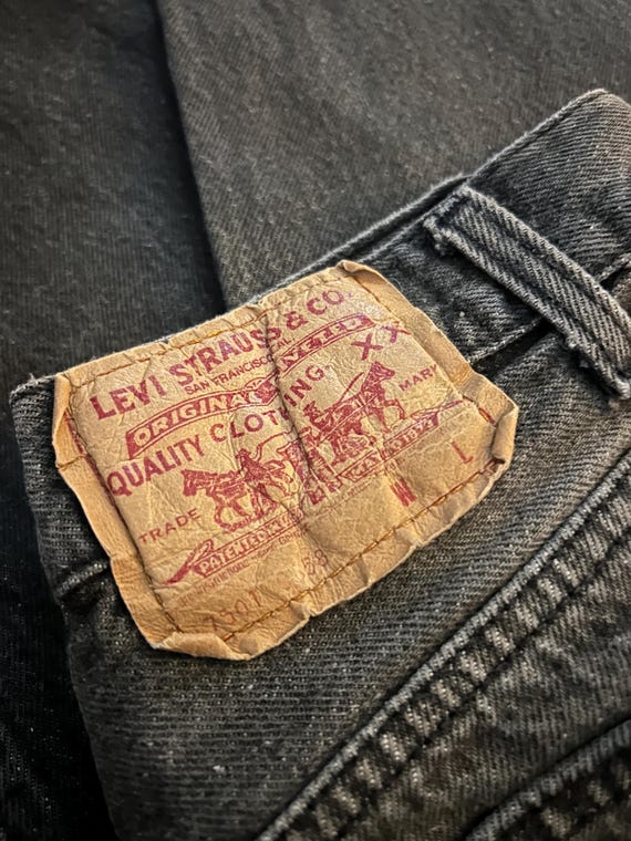 80s USA LEVIS 501 26”x31” Women’s View 2
