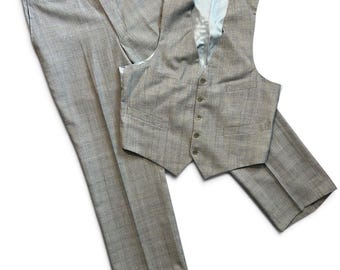 1940s 1950s Men’s Vest 42” and Flat Front Pants Set 36” x 31”