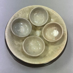 A set of Vietnamese Antique Plate with 4 cups from 11th- 13th Century ( Ly - Dynasty).