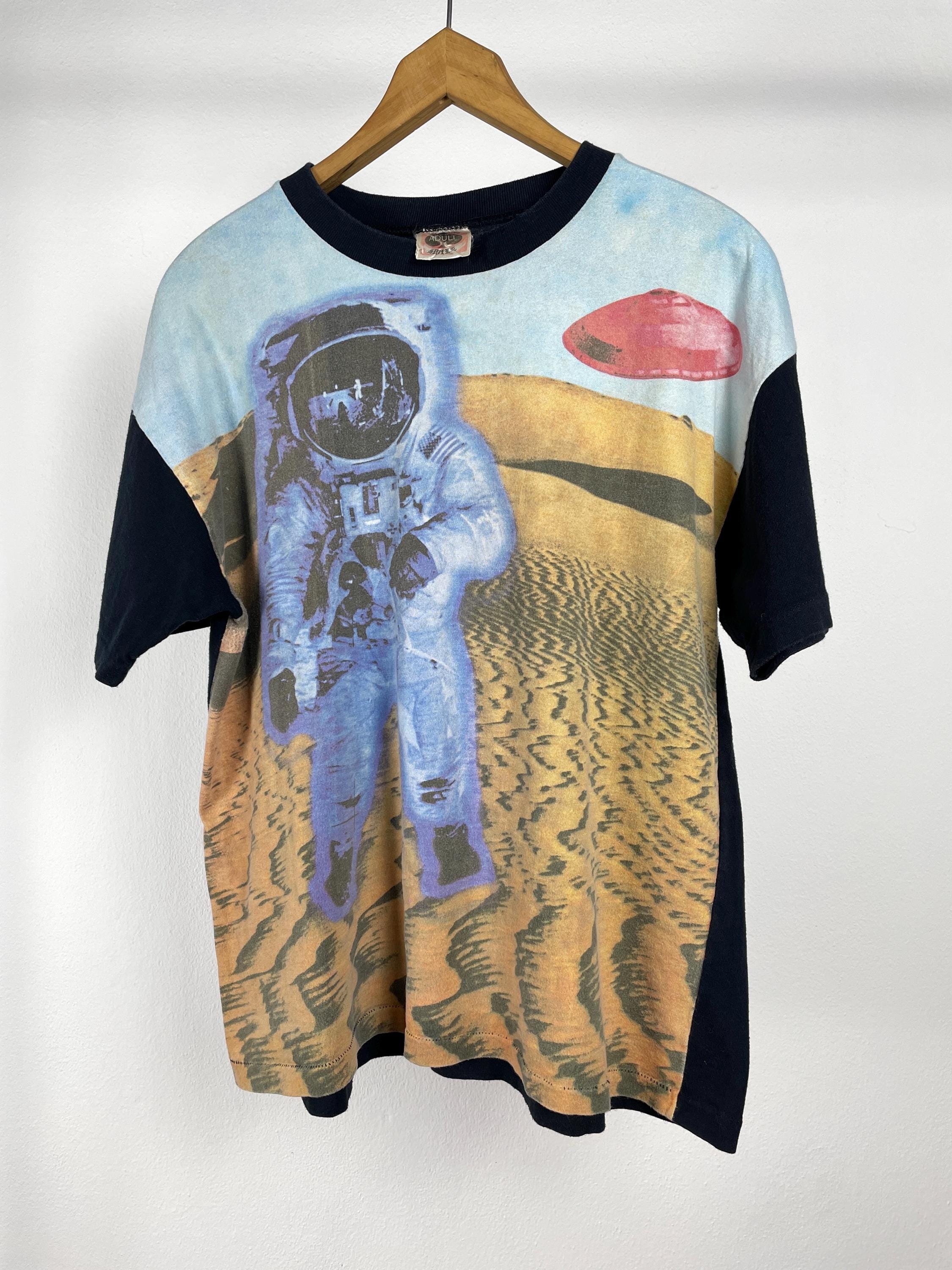Archaic smile tshirt - Etsy 日本