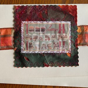 Vintage ansichtkaart gedrukt op stof, gestikt op 5x7 wenskaart