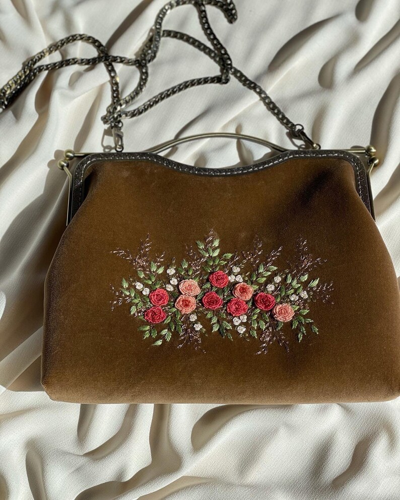 Beige velvet vintage style bag, bag with pink Roses , hand embroidered Clutch , 100% handmade, gift for her image 8