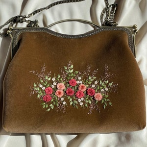 Beige velvet vintage style bag, bag with pink Roses , hand embroidered Clutch , 100% handmade, gift for her image 9