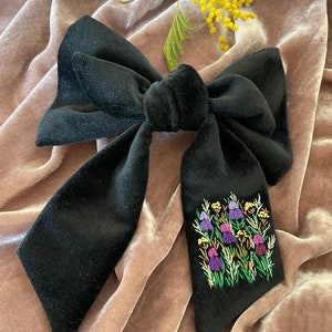 Unique hair bow Velvet hair bow, unique hair items Embroidered hair accessories, flower embroidery Black