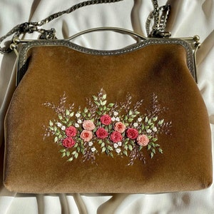 Beige velvet vintage style bag, bag with pink Roses , hand embroidered Clutch , 100% handmade, gift for her image 10