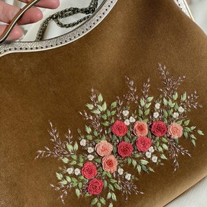 Beige velvet vintage style bag, bag with pink Roses , hand embroidered Clutch , 100% handmade, gift for her image 6