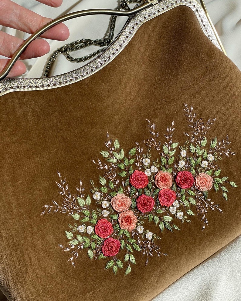 Beige velvet vintage style bag, bag with pink Roses , hand embroidered Clutch , 100% handmade, gift for her image 6