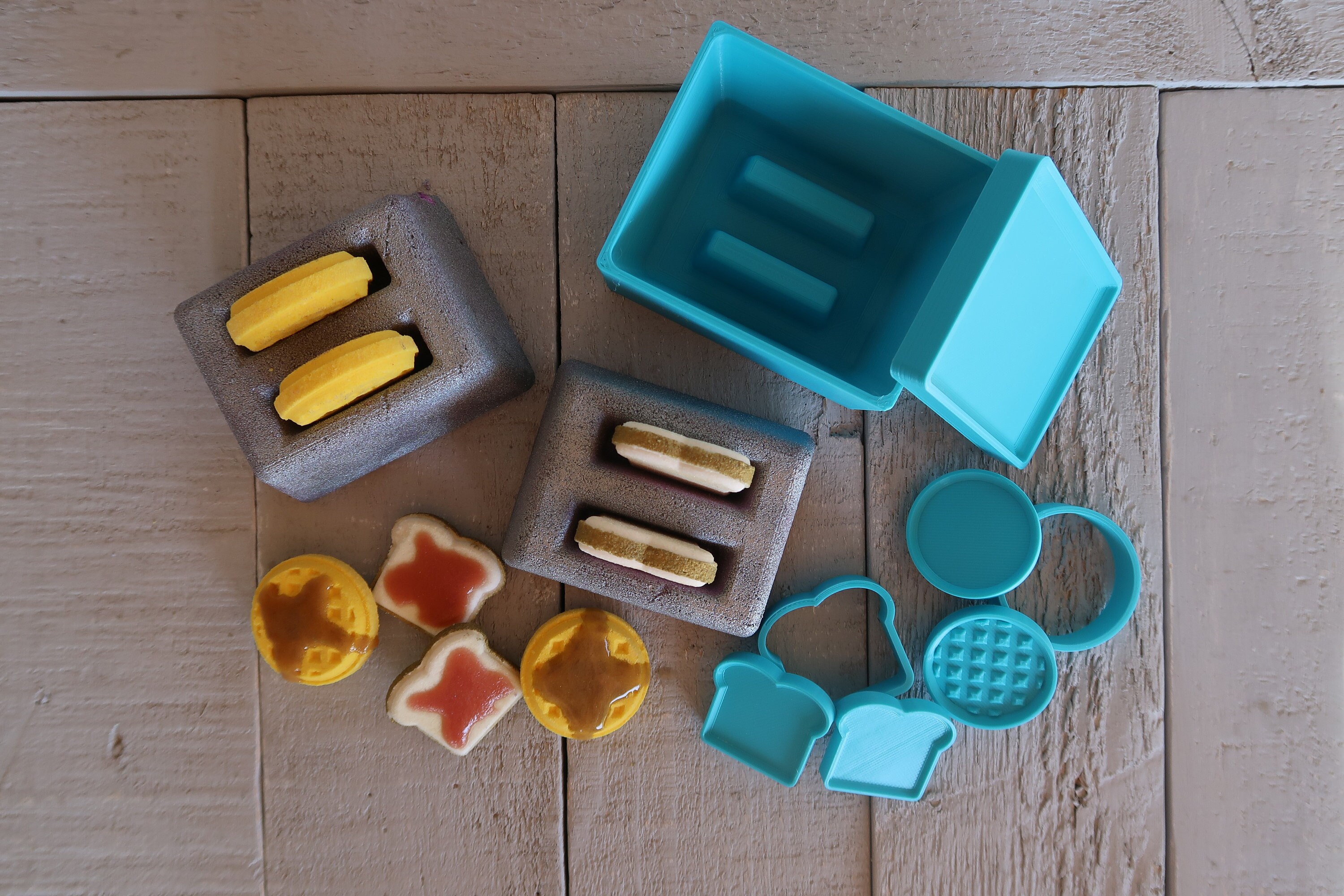 Toaster Bath Bomb Set With Toast And Waffle