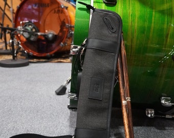 Bolsa para baquetas de cuero y lona hecha a mano: estuche compacto con correa para el hombro