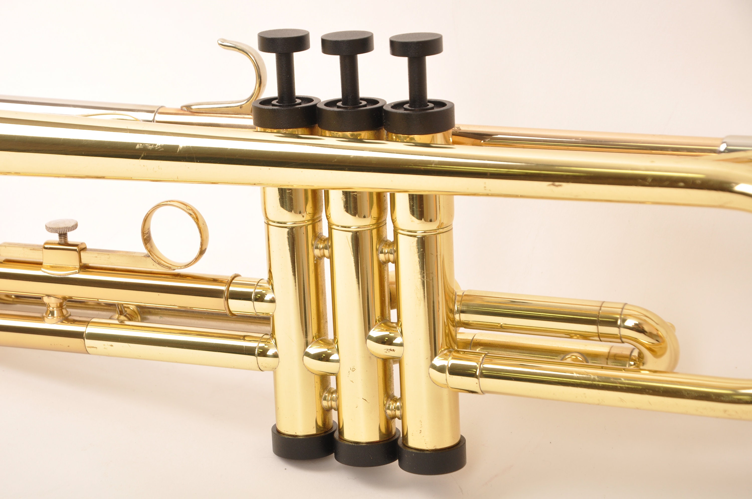 KGU MUSIC Bachトランペット用 トリムキット　ライト　中古 Bach LIGHT Trumpet Trim Kit Black Edition. Valve Set Black
