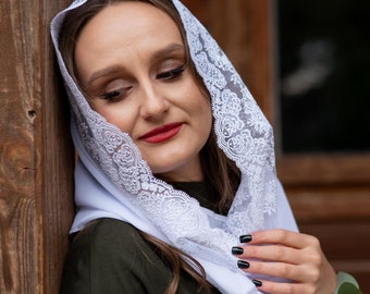 Elegante pañuelo de encaje blanco, velo tradicional ucraniano para mujer, pañuelo infinito de iglesia de estilo vintage, modesto chal de oración.
