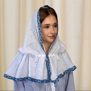 Linen chapel veil with blue slavic trim, Orthodox prayer veil, Head covering for women, Whiite veil for church or liturgy