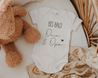 Baby body for pregnancy announcement | Announcing pregnancy for grandma, grandpa & grandparents | Baby | Onesie | Tales of Marley