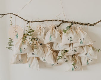 Personalisierter Adventskalender zum Befüllen mit bedruckten Adventskalendersäckchen als Adventskalender für Kinder mit Name - Christkind