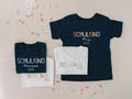 Schulkind T-Shirt zur Einschulung mit Name & Jahreszahl in vielen verschiedenen Farben für das Schulkind 2025 product logo