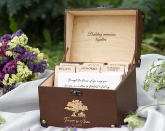 Personalized wedding box for guest book alternative Unique guestbook alternative Wooden wedding advice box with lock & engraved family tree