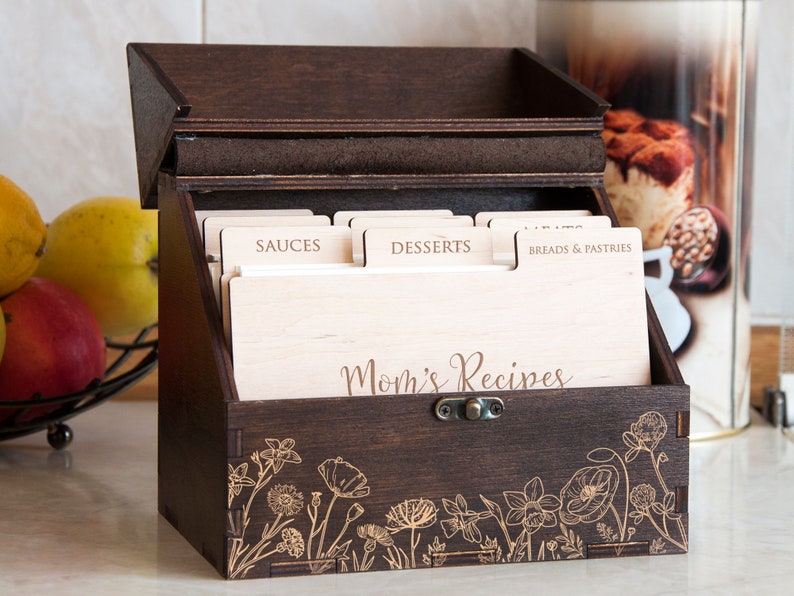 Personalized Recipe Box with Wooden Dividers Gift for Mom Floral Recipe Box Gift for Grandmother Engraved Recipe Card Box Wood Kitchen Decor 