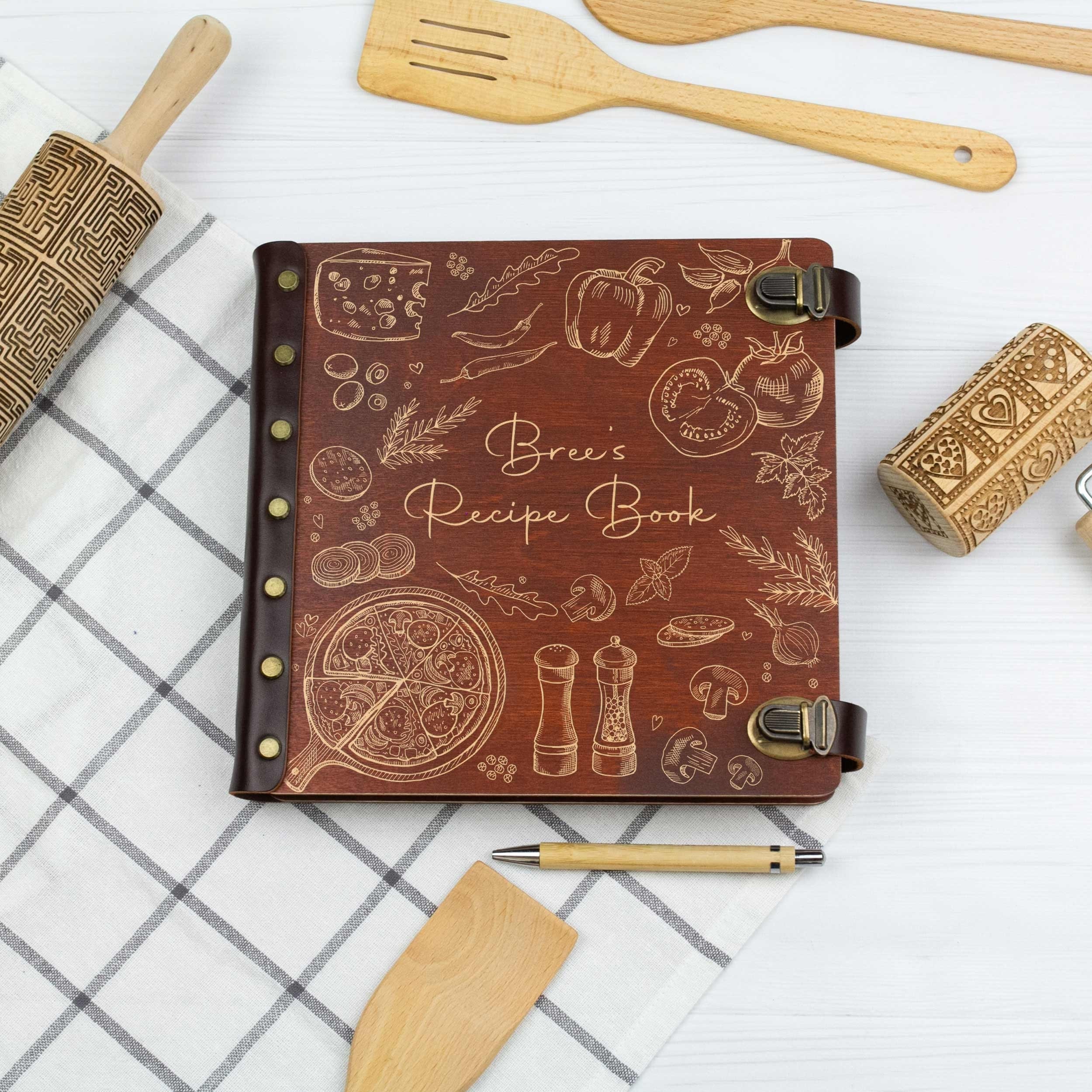 Raccoglitore ad anelli personalizzato, quaderno di ricette, diario di  cucina con raccoglitore in pelle, quaderno di ricette in pelle  personalizzato -  Italia