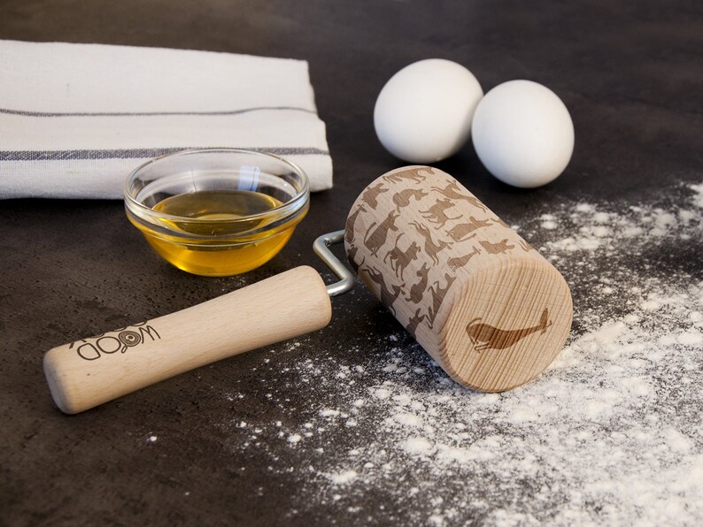 Funny Dog Embossing Rolling Pin Cookie Stamp Puppy Engraved Rolling Pin Gift for Children Animals Pattern Decorative Roller Custom Design