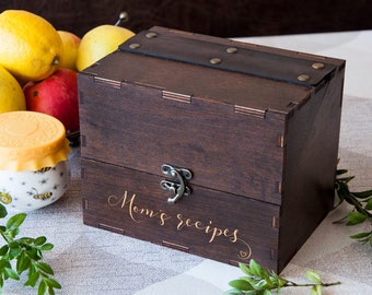 Wooden Recipe Box Personalized Mothers Day Gift Engraved Recipe Card Box Moms Birthday Gift Custom Recipe Box with Cards Recipe Box Dividers
