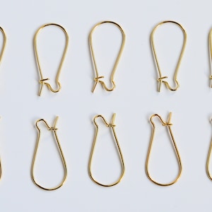 Pack of 10 Gold Plated 23mm Kidney Ear Wire Hooks / Earring Findings