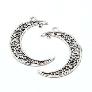 Antique Silver Crescent Moon Charms: Filigree Link Connectors