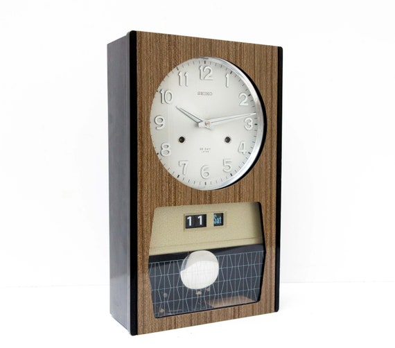 70s SEIKO スペースエイジ　レトロポップ　壁時計　wall clock SEIKO トランジスタ 掛け時計 昭和レトロ ポップ スペースエイジ