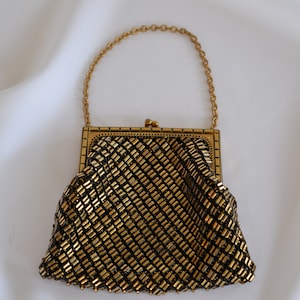 Vintage Whiting & Davis Gold/Black Mesh Purse