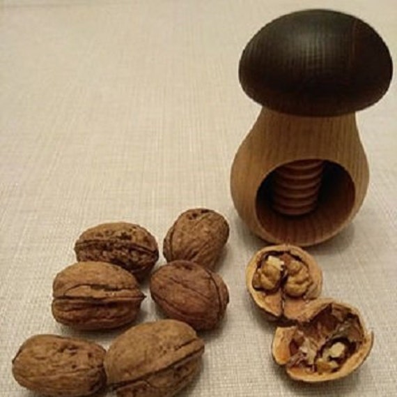 Le Champinoix - Le Casse-Noix Du Sud-Ouest en Forme de Cèpe