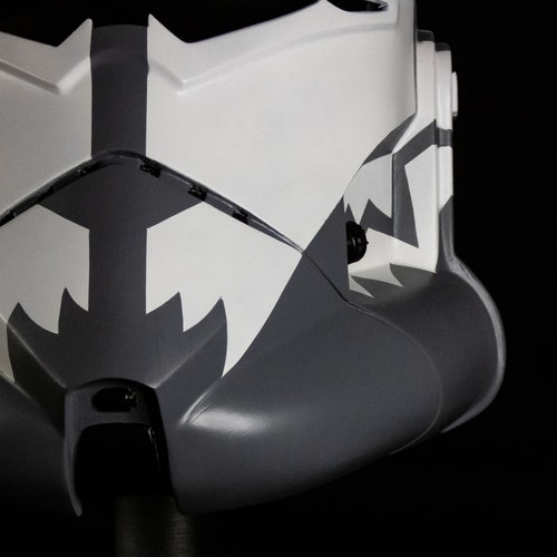 Commander Wolffe Phase 2 Clone Trooper Helmet / shops Wolf Pack / Star Wars helmet / Clone Trooper Clone Wars helmet /