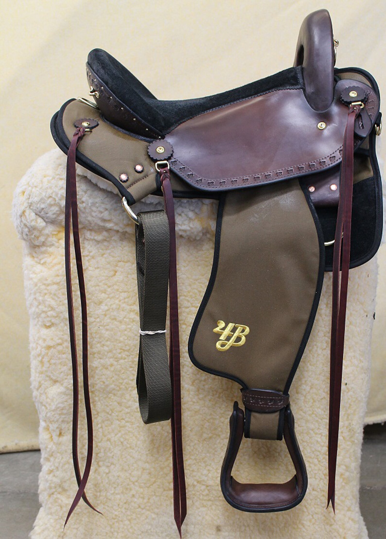 Imus 4Beat® Elite Saddle Unique Lightweight Trail Saddle Etsy