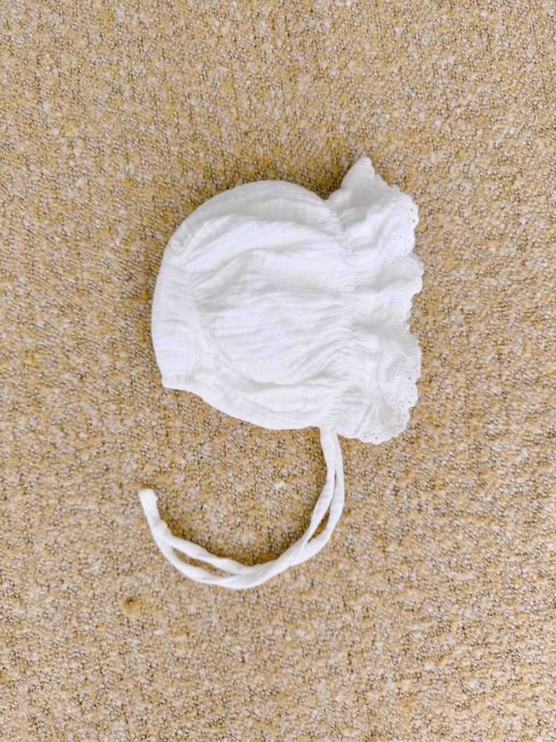 Baby Bonnet Muslin/cotton/lace Trim | Baby Delicate Bonnet | White ...