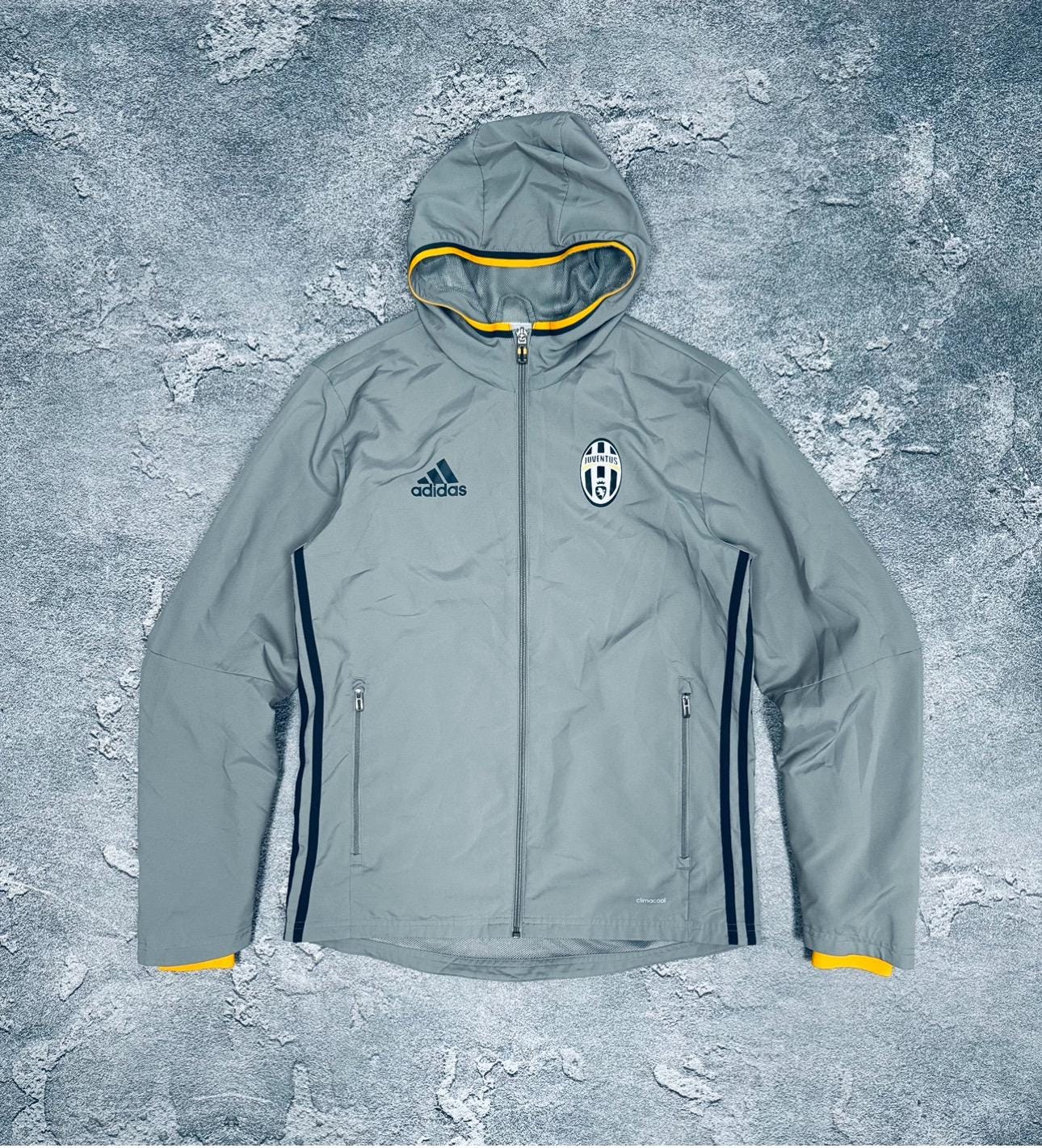 Juventus jacket white hotsell