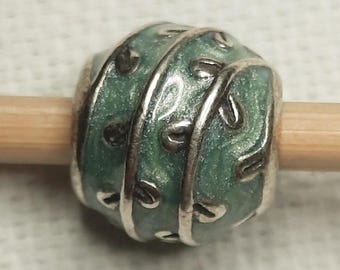 Retired Pandora Sterling Vines Charm