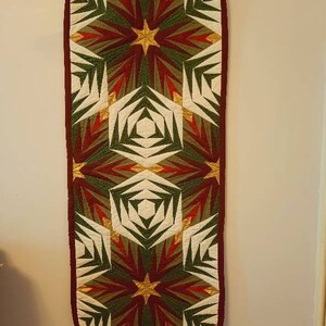 Christmas Cactus Table Runner