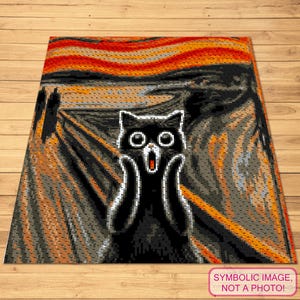 Könnte beinhalten: Eine schwarze Katze mit großen Augen und offenem Maul schreit in einer pixeligen Version von Edvard Munchs Gemälde "Der Schrei". Der Hintergrund ist ein wirbelndes Muster aus Orange, Gelb und Schwarz.